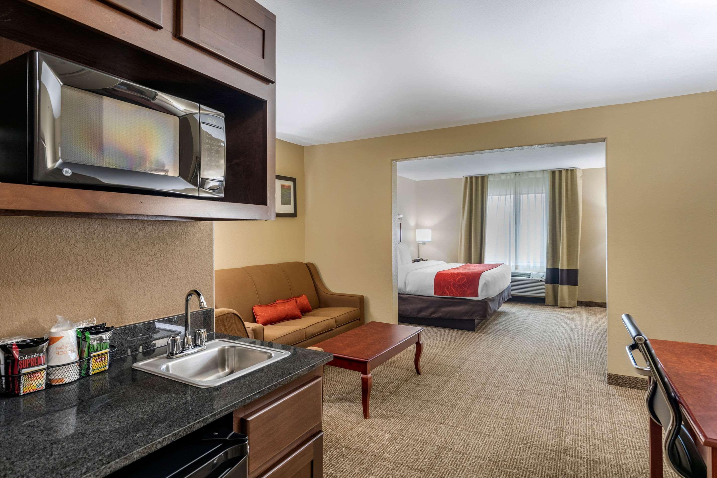 Comfort Suites Ennis Extérieur photo