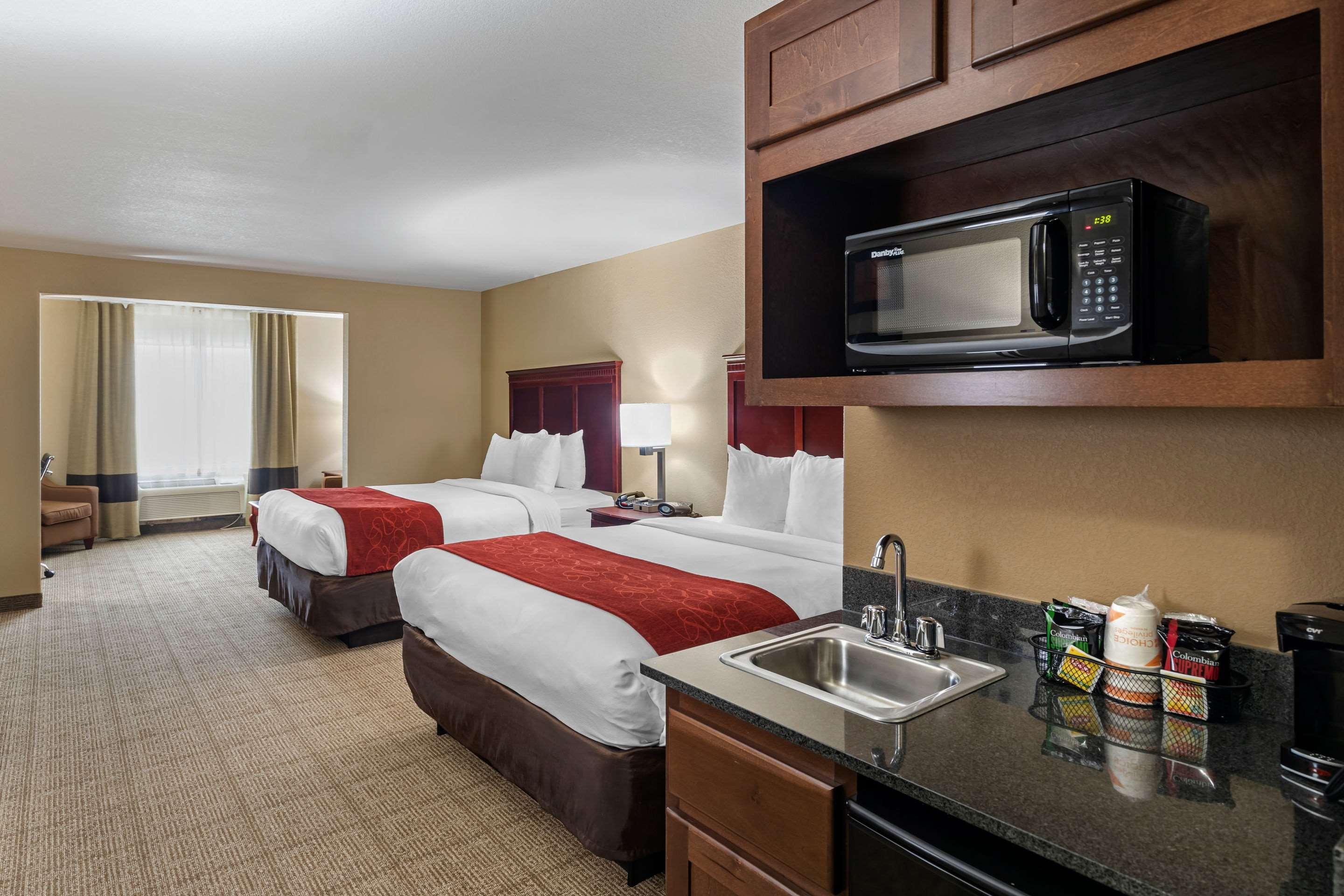 Comfort Suites Ennis Extérieur photo