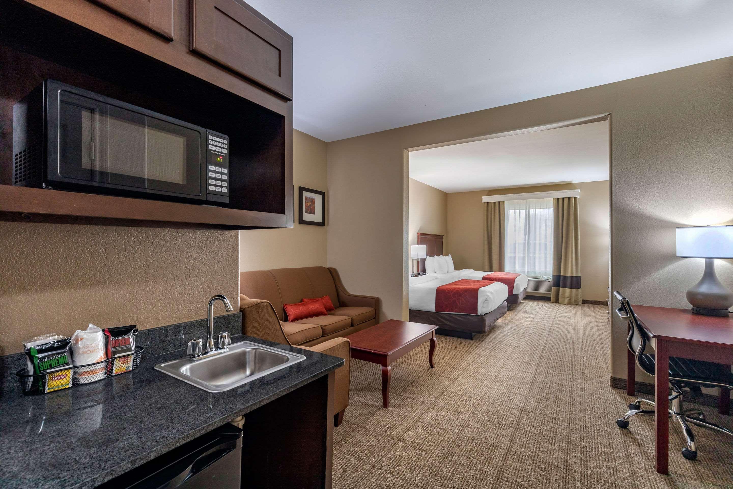Comfort Suites Ennis Extérieur photo