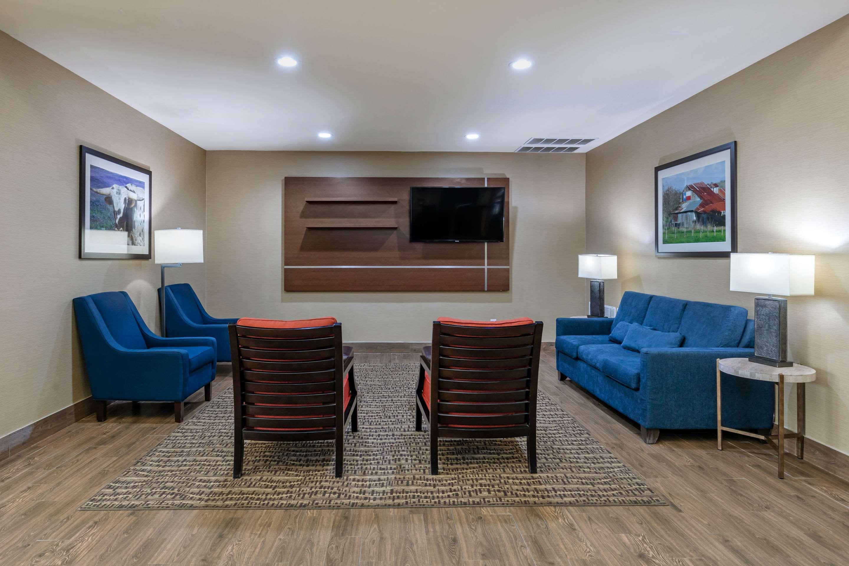Comfort Suites Ennis Extérieur photo