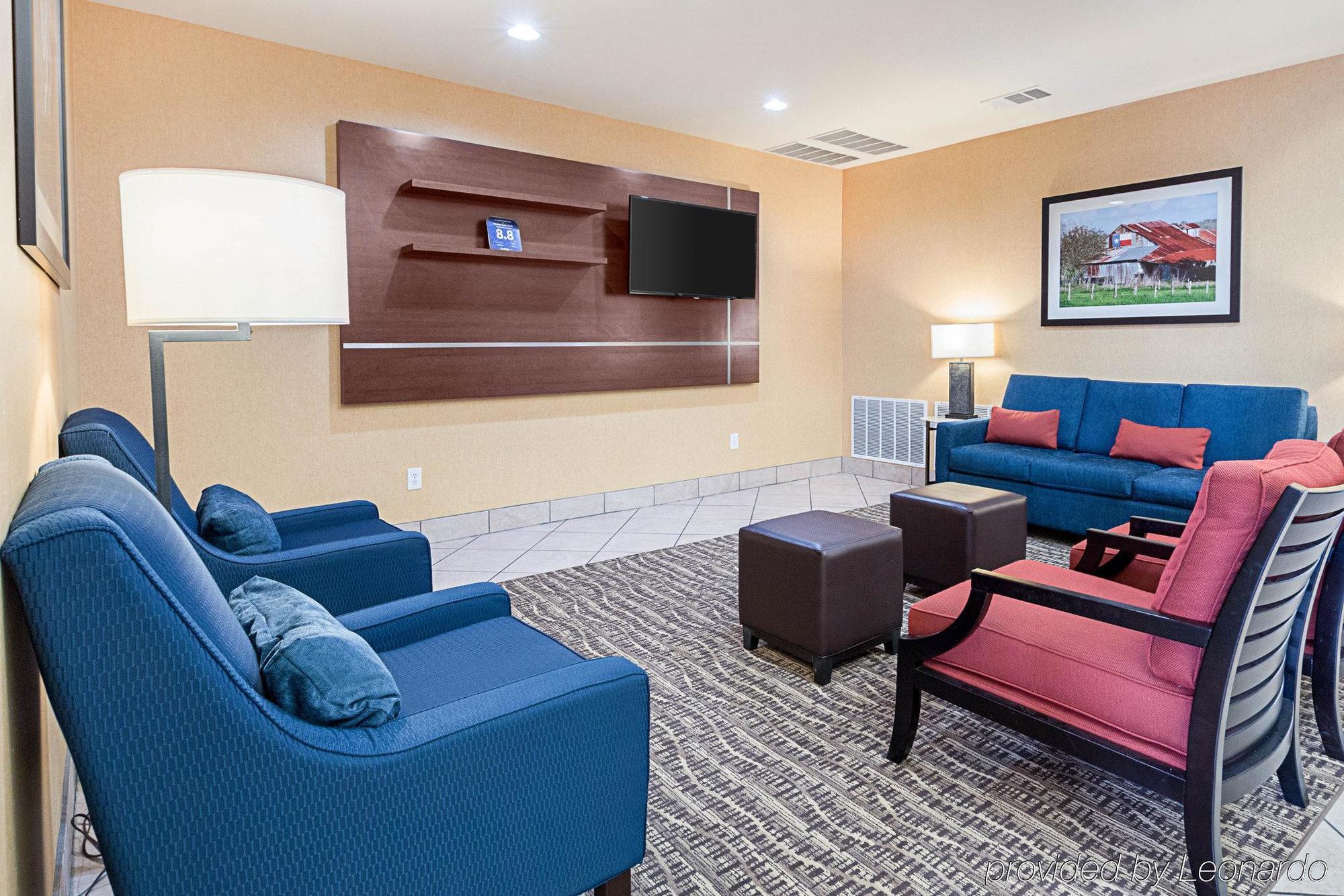 Comfort Suites Ennis Extérieur photo