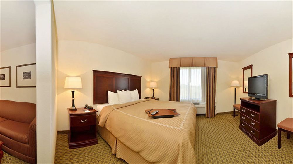 Comfort Suites Ennis Extérieur photo