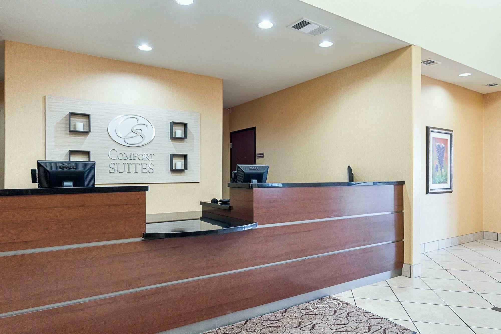 Comfort Suites Ennis Extérieur photo